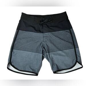 Old Navy Grey Striped Novelty Board Shorts Swim Trunks Bottom‎ 28 Vacation Beach